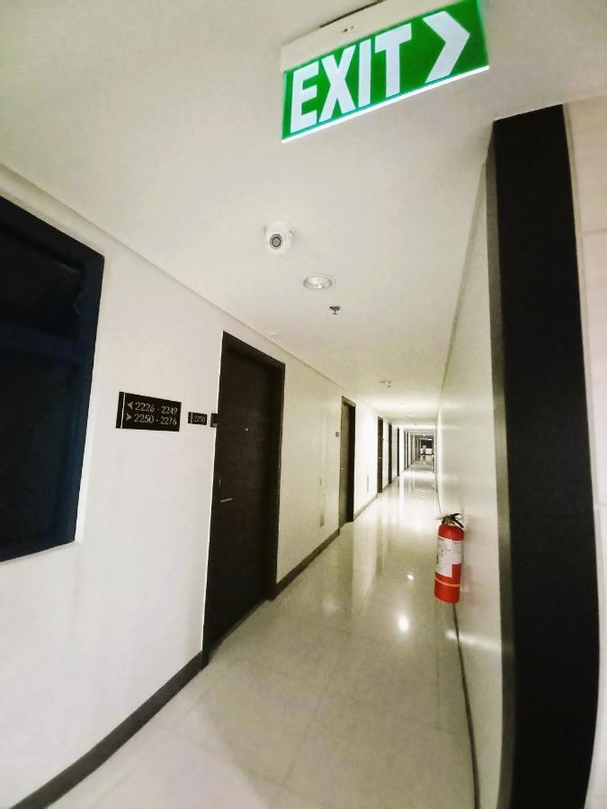 Air Residences Condominium Deluxe Маніла Екстер'єр фото