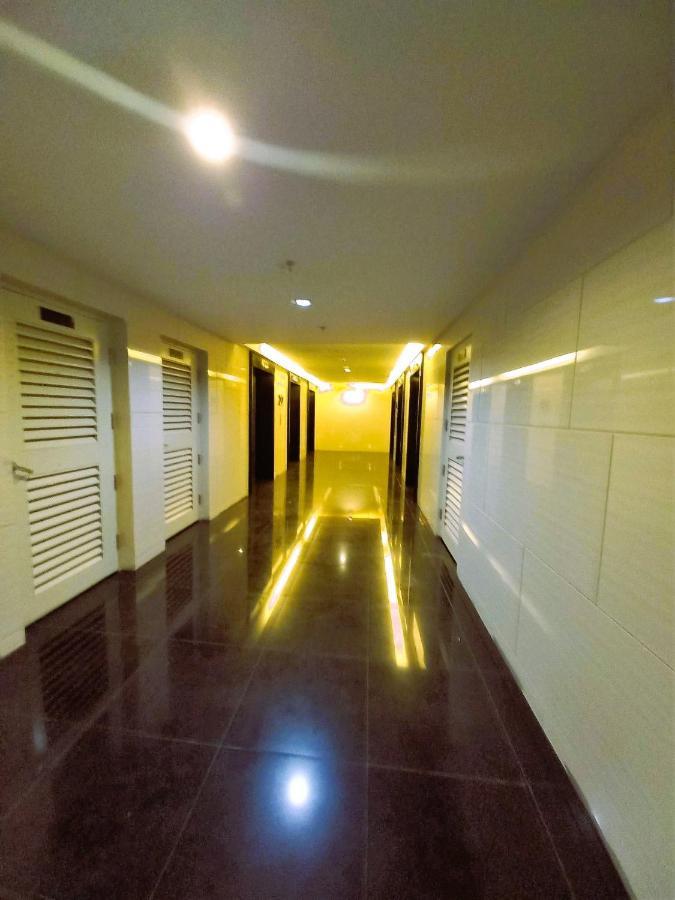 Air Residences Condominium Deluxe Маніла Екстер'єр фото