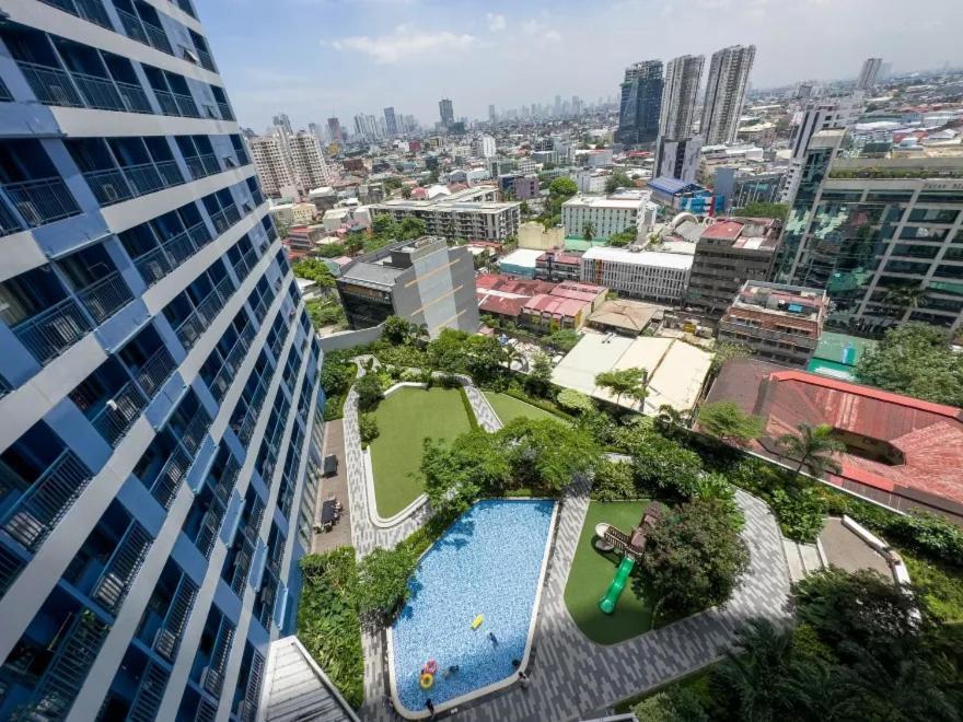 Air Residences Condominium Deluxe Маніла Екстер'єр фото
